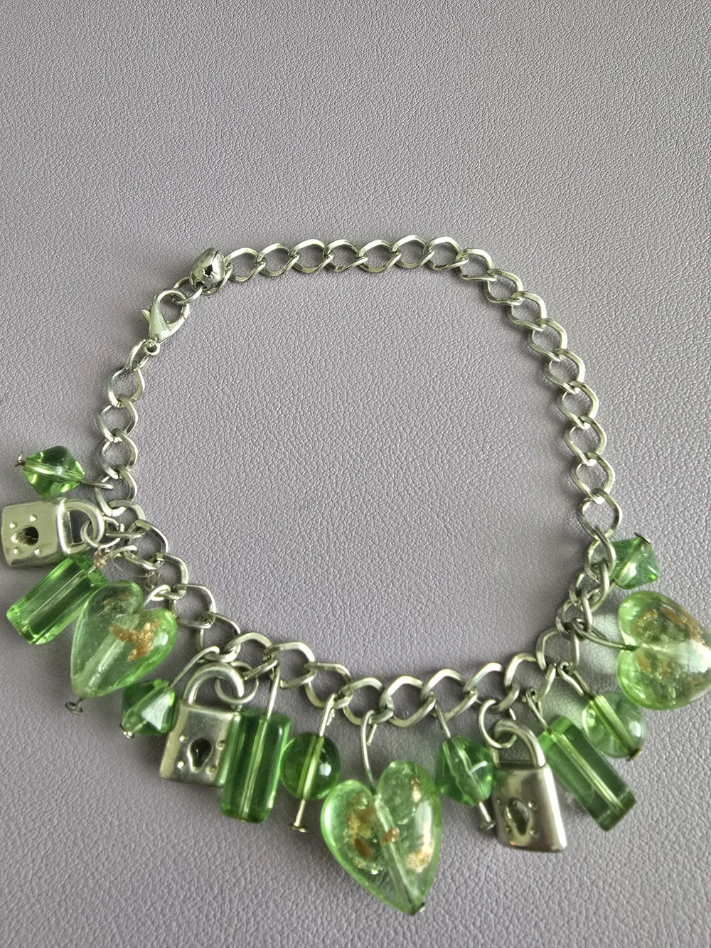 Silver Chain Bracelet w/ Green Glass Heart and Bead Charms, Like New, Up to 10